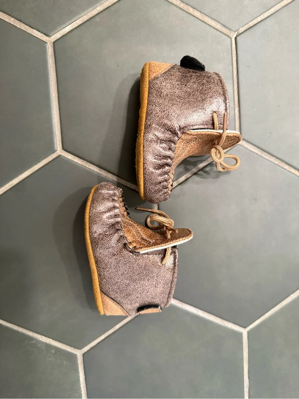 Old West Oliver Baby Moccasins 10112